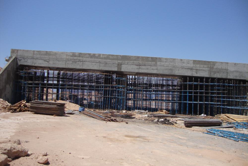 Construction of a new road linking the parallel coastal road in Aqaba to the new Durra Border Center
